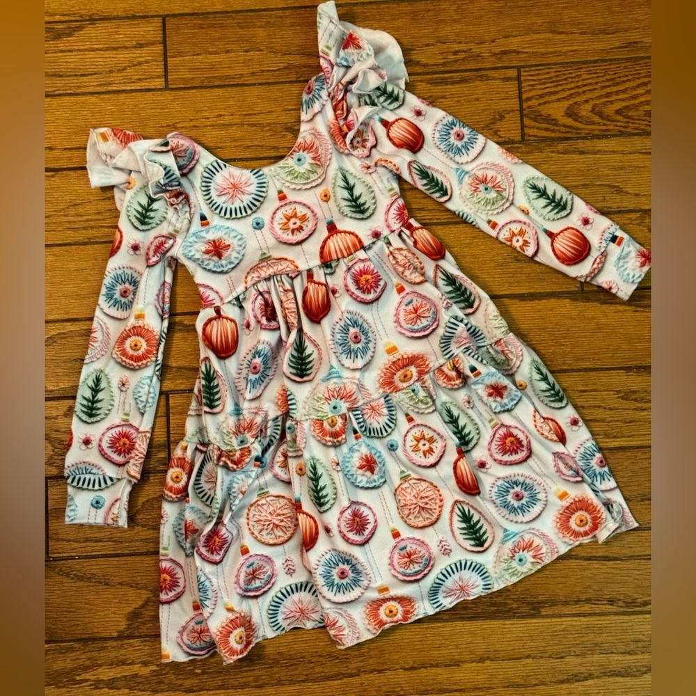 NWOT Small Shop Holiday Tiered Dress